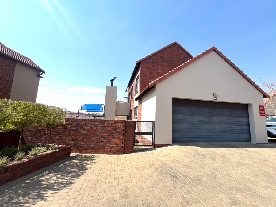 3 Bedroom Property for Sale in Wild Olive Estate Free State